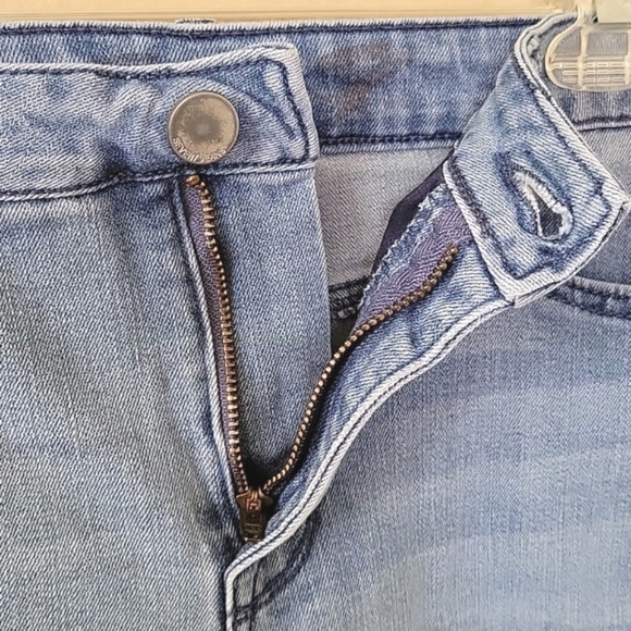 Seven7 Womens Medium Wash Distressed Cutoff Denim Shorts - Size 10 - Picture 6 of 11